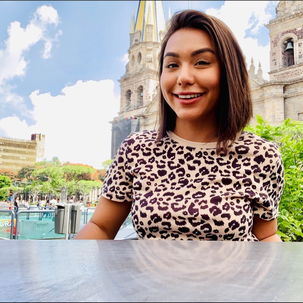 Meet your Posher, Stephanie